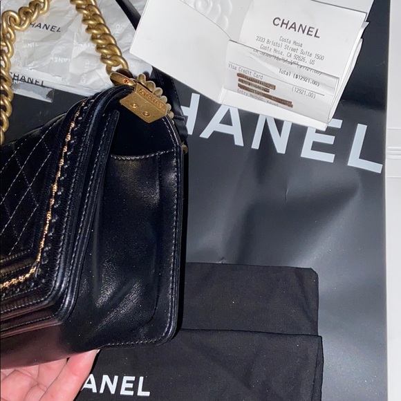 GONE🎉🎉💛💛Chanel small boy limited ed RARE 💛 - Picture 11 of 17